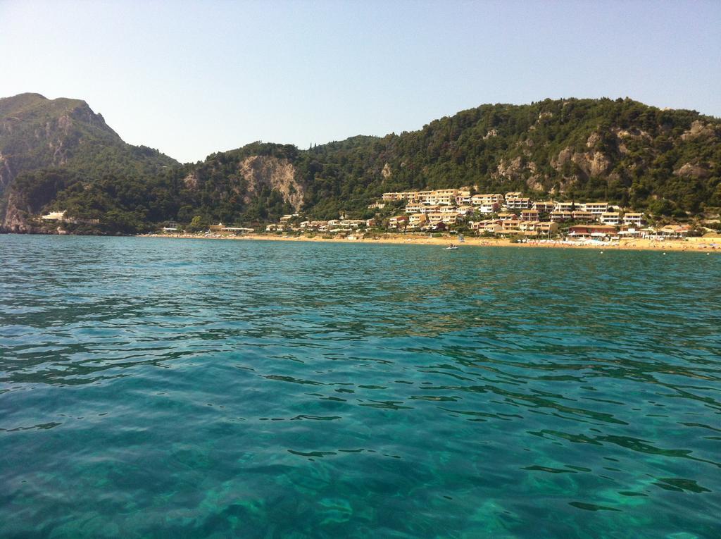Menigos Resort House Agios Gordios  Buitenkant foto
